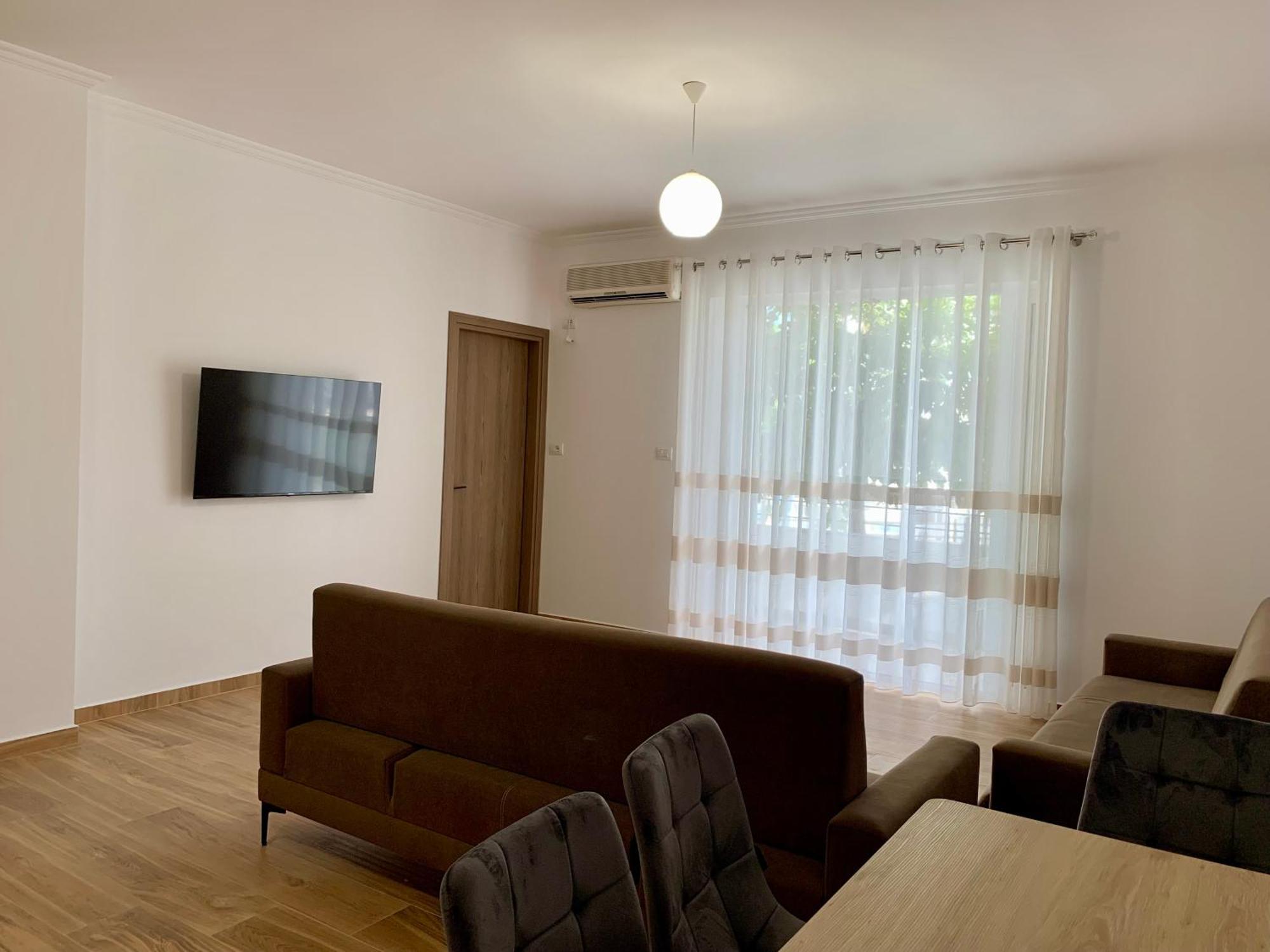 Maxus Apts Sarande
